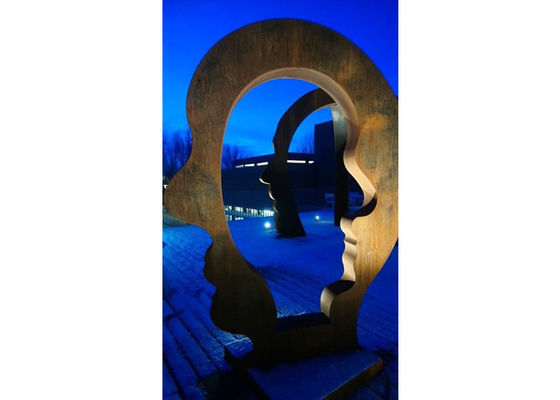 Καλή τιμή. Μεγάλο γλυπτό τέχνης προσώπου κήπων μετάλλων Corten για υπαίθριο σε απευθείας σύνδεση