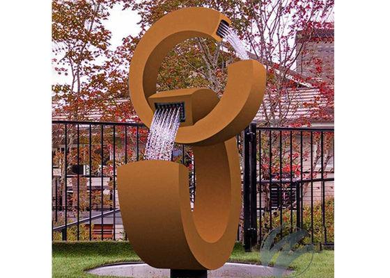 Καλή τιμή. Σύγχρονη σκουριασμένη μορφή πηγών 2C κήπων χαρακτηριστικών γνωρισμάτων νερού χάλυβα Corten σε απευθείας σύνδεση