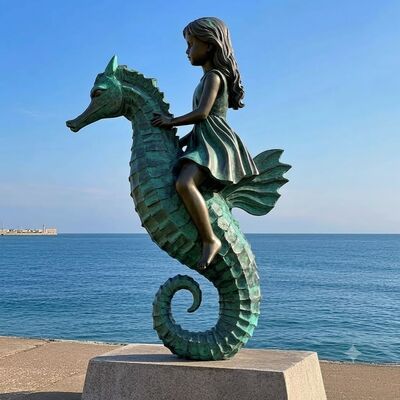 Καλή τιμή. Μπρούτζινο άγαλμα ιππασίας κοριτσιού σε φυσικό μέγεθος σε απευθείας σύνδεση